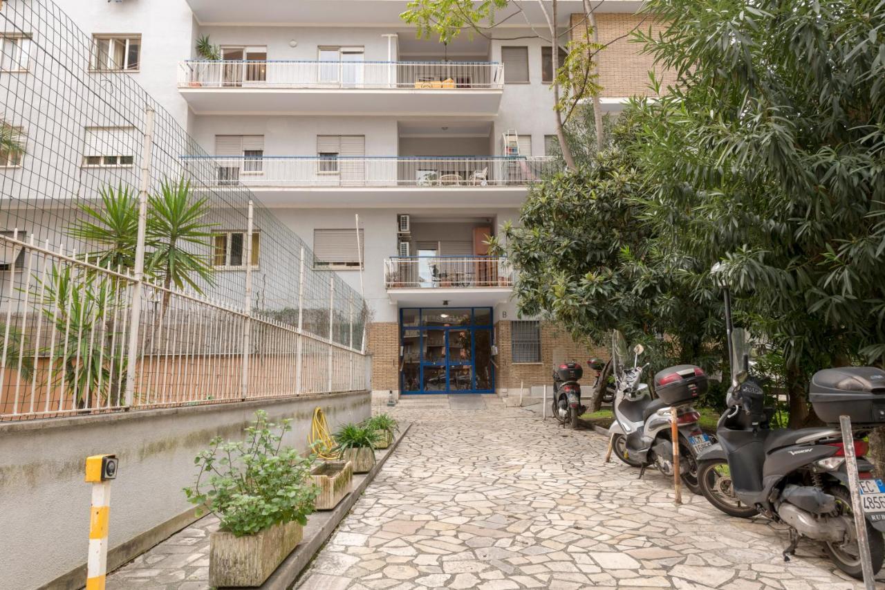 Aurelia Home Guest House روما المظهر الخارجي الصورة