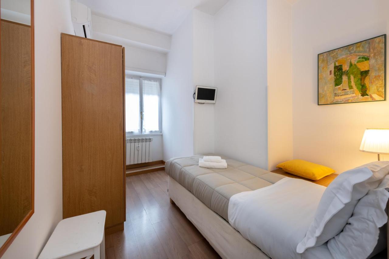 Aurelia Home Guest House روما المظهر الخارجي الصورة